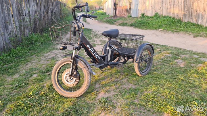 Трехколесный электровелосипед взрослый