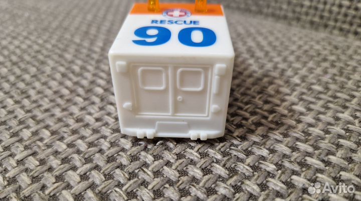 Модель автомобиля Welly 9712