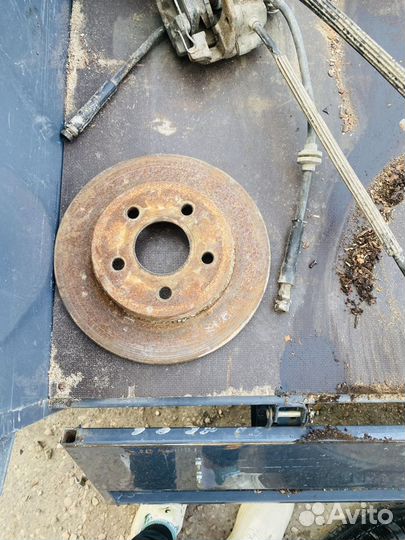 Диски тормазные задние на Ford focus 2