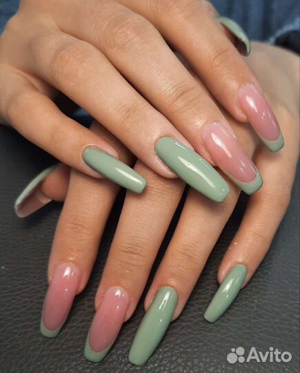 Покрытие ногтей и наращивание на дому и в студии