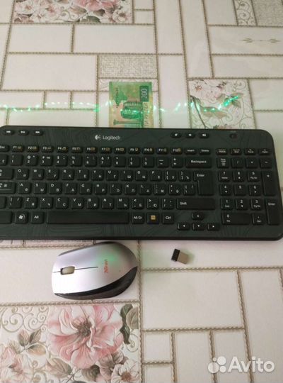 Беспроводная клавиатура и мышь logitech