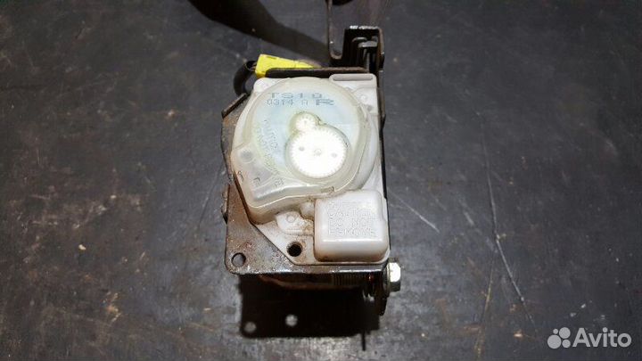 Ремень безопасности передний правый Subaru Impreza