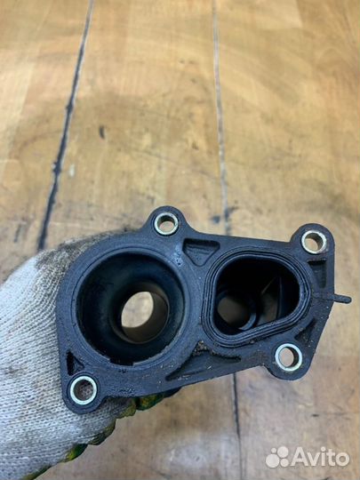 Корпус термостата Volvo S40 B4164S3 2005
