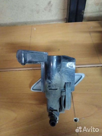 Форсунка омывателя фары Toyota Corolla 150