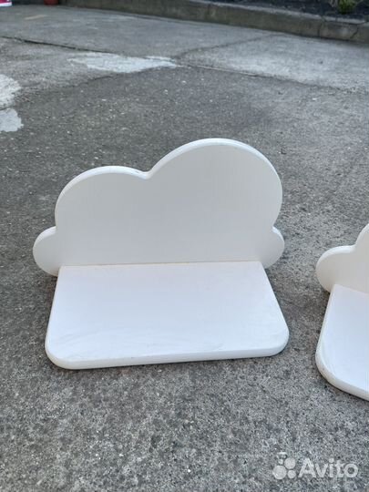 Полки деревянные в детскую комнату