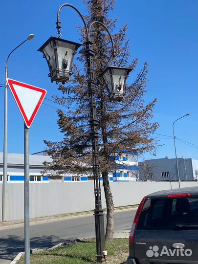 Фонарь уличный