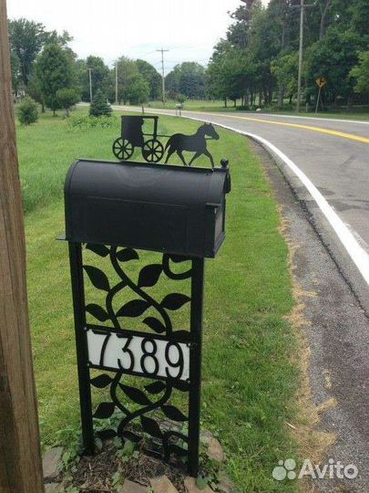 Почтовый ящик со стойкой