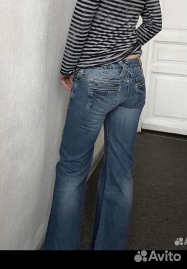 Джинсы клешь