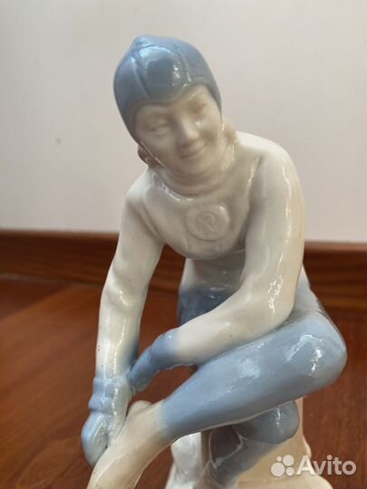 Статуэтка конькобежка СССР