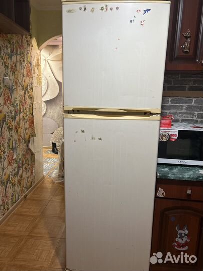 Холодильник на запчасти