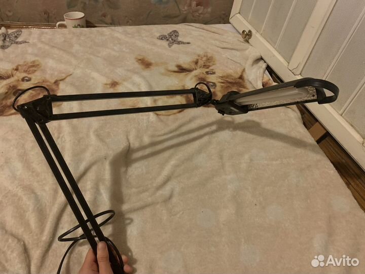 Настольные офисные лампы