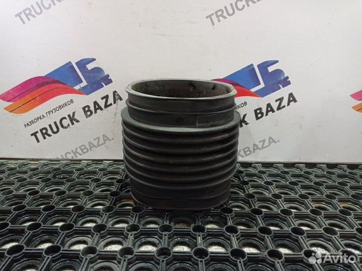 Патрубок воздушного фильтра