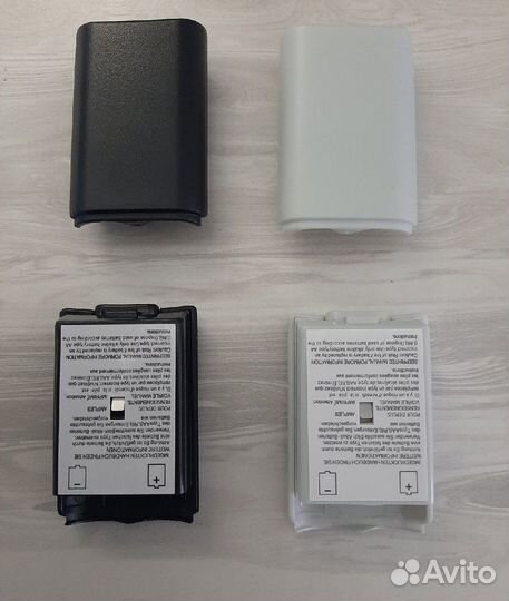 Батарейный отсек для геймпада X-Box360 чёр. и бел