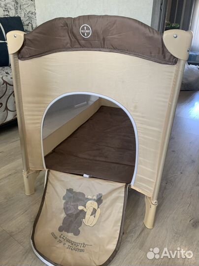 Манеж детский складной с матрасом