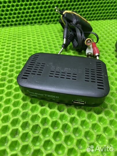 Тв приставка selenga dvb-t2 (39587)