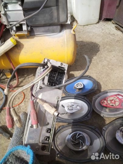 Колонки и магнитовах