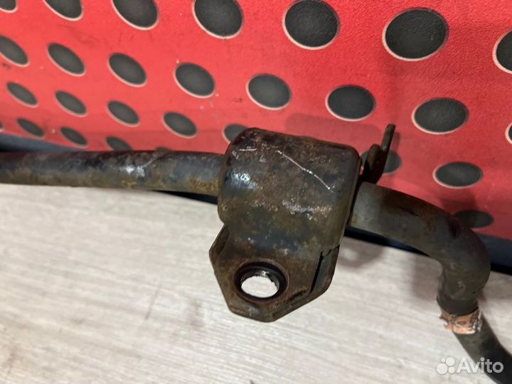 Стабилизатор подвески (поперечной устойчивости)