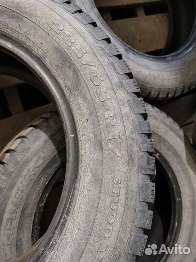 GT Radial Champiro IcePro 225/65 R17