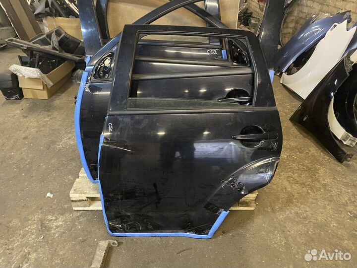 Дверь задняя левая Mitsubishi Citroen Peugeot