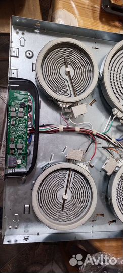 Электрическая варочная панель Candy CH64CCB