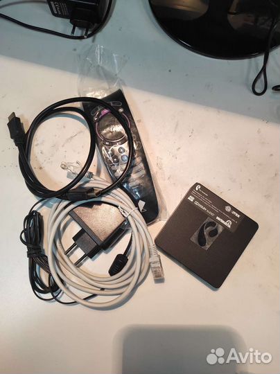 Тв приставка Wink Switron iptv 1500