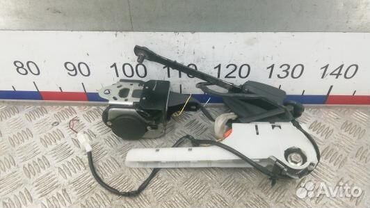 Ремень безопасности с пиропатроном сиденья передне