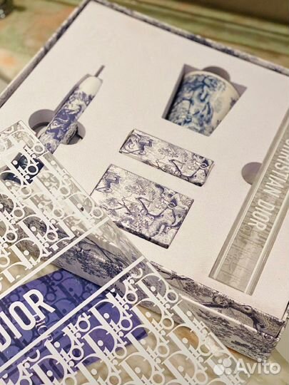 Набор для ванной, электрическая зубная щетка Dior