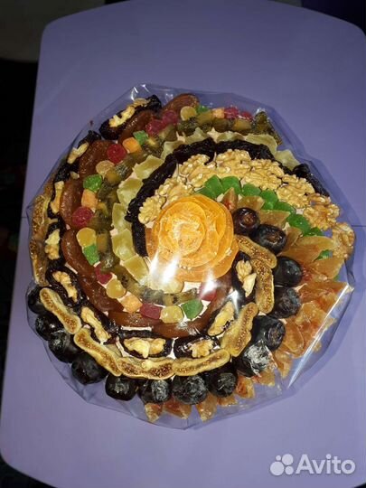 Съедобные букеты из сухофруктов