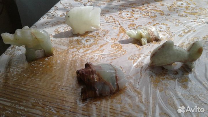 Сувениры из оникса