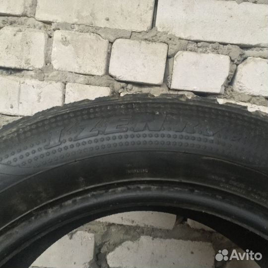 Kumho I'Zen RV Stud KC16 225/60 R17