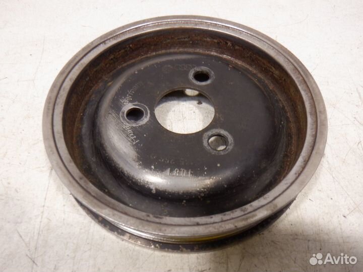 Шкив насоса гур Audi A4 AHL VW Passat B5