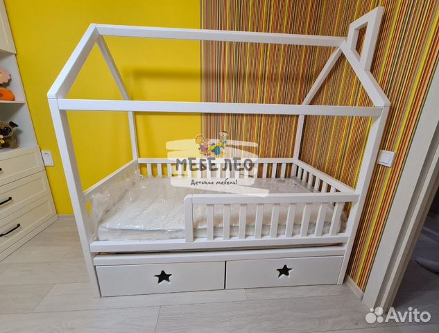 Детская кровать домик