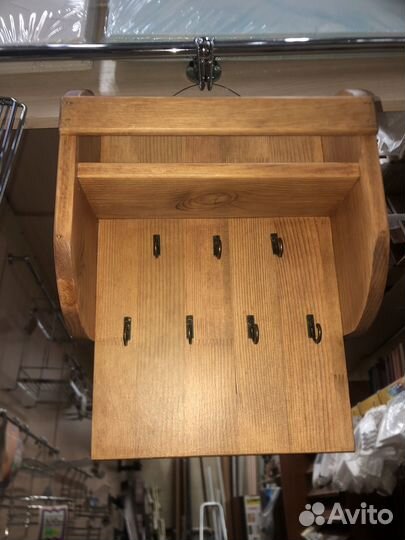 Ключница настенная