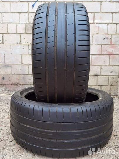 Pirelli P Zero 255/35 R19 96Y