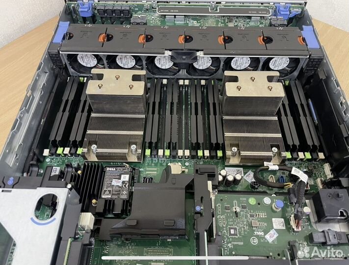 Dell PowerEdge R730XD 24SFF+2SFF