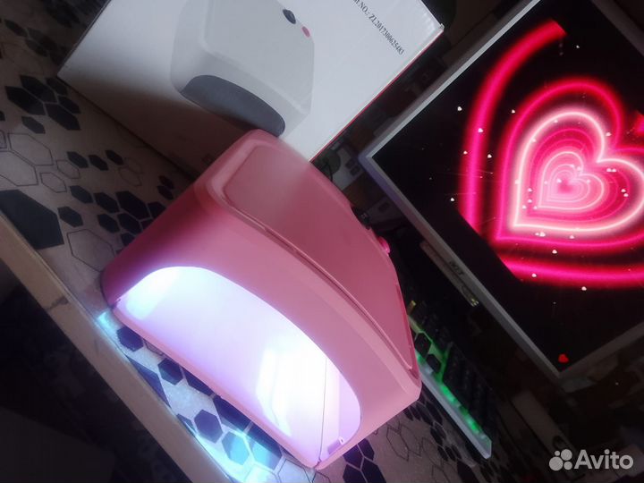 Лампа для ногтей