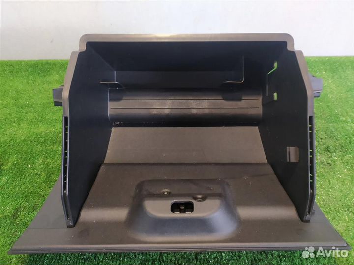 Бардачок (ящик перчаточный) Ford Fiesta (CBK) 2007