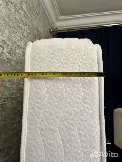 Матрас 140х200 б/у