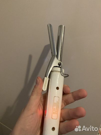 Щипцы для завивки волос