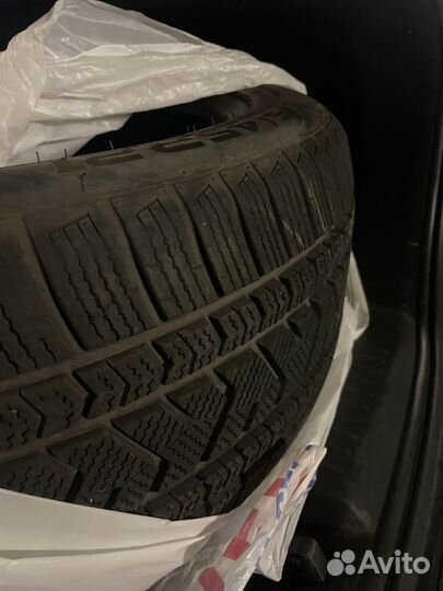 Tourador Winter Pro TSU1 275/45 R21 и 315/40 R21
