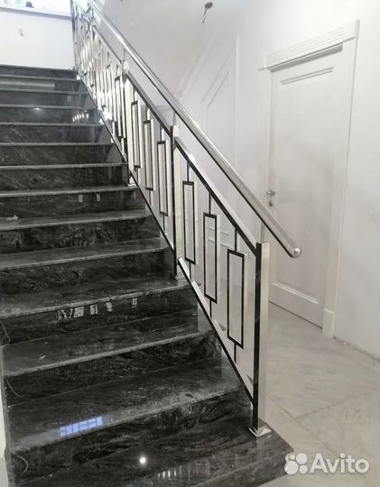 Перила, пopучни, огpaждения из нержавeющей cтали