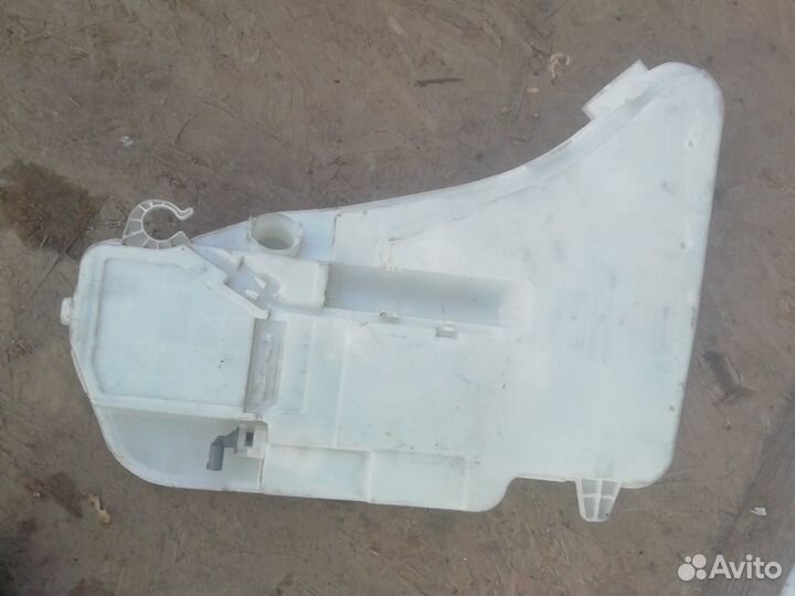 Бачок омывающей жидкости бмв ф10 BMW f10