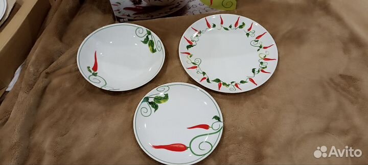 Набор столовой посуды на 6 персон