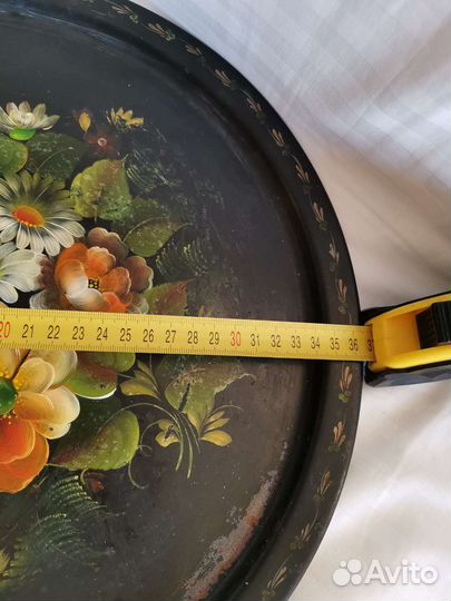 Поднос с росписью жостово