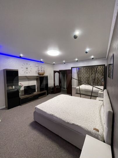 2-к. квартира, 70 м², 3/5 эт.