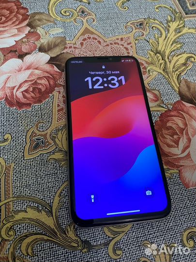 iPhone Xs, 256 ГБ