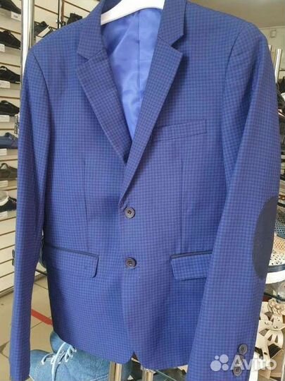 Пиджак для мальчика 146