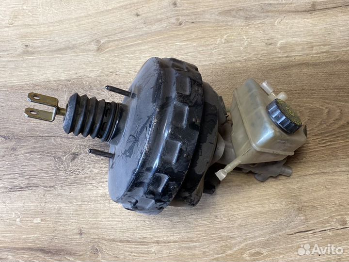 Mercedes c класса ваумный усилитель тормазов