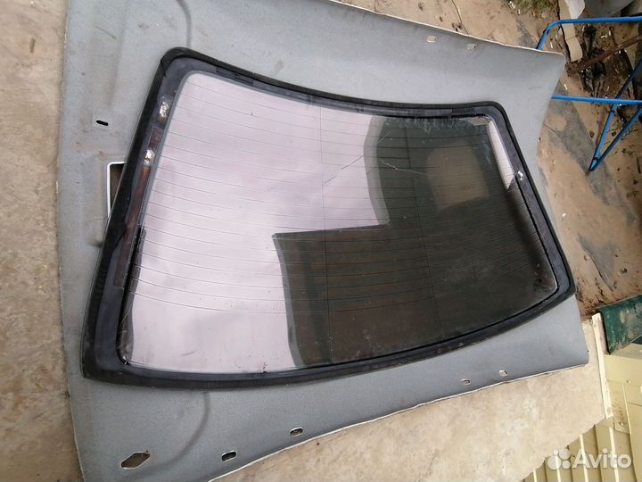 Стекло заднее для Nissan Almera Classic (B10)