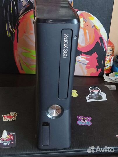 Xbox 360 Slim 250Gb, 2 геймпада+21 игра